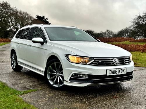 Used Car for sale by K and M Car Sales Ltd - Volkswagen Passat 2.0 TDI BlueMotion Tech R-Line 5dr