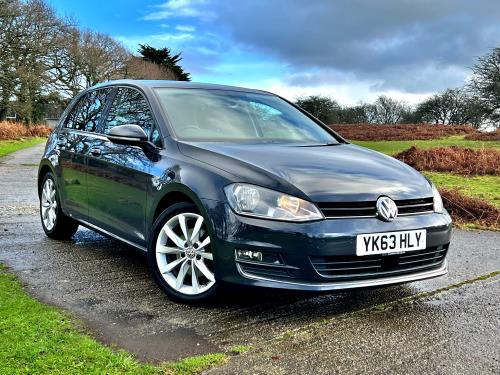 Used Car for sale by K and M Car Sales Ltd - Volkswagen Golf 2.0 TDI BlueMotion Tech GT